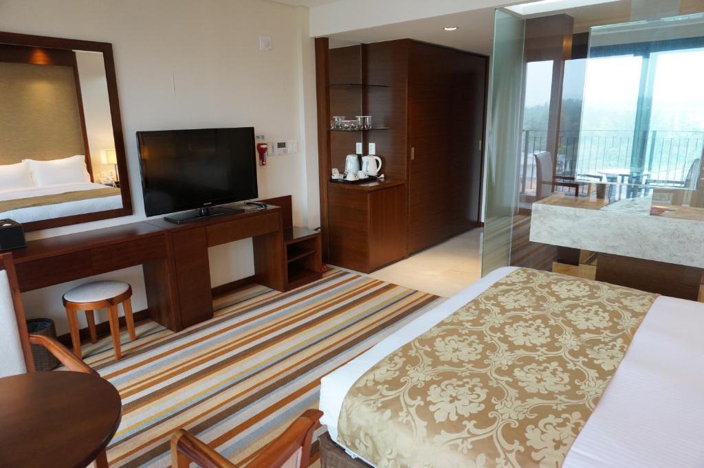 Raon Hotel & Resort Чеджу Стая снимка